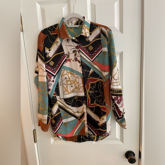 Zara Basic Pattern Blouse - Picture 1 of 3